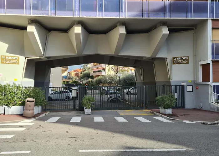 Villa LaDoRe, Apt 2 chambres dans maison, 55m2, 100m des plages, parking