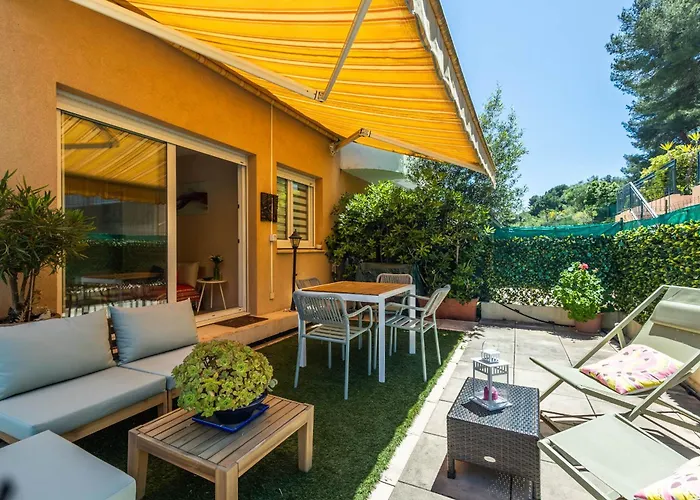 Mon Appart avec Terrasse et Piscine